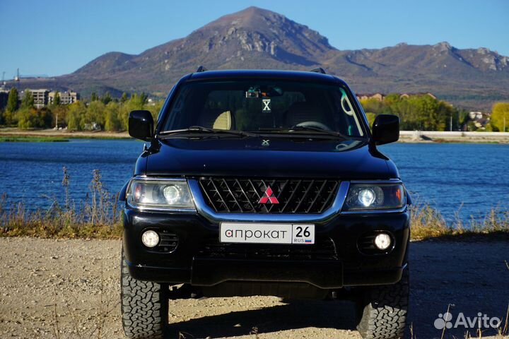 Аренда и прокат авто Mitsubishi в Пятигорске