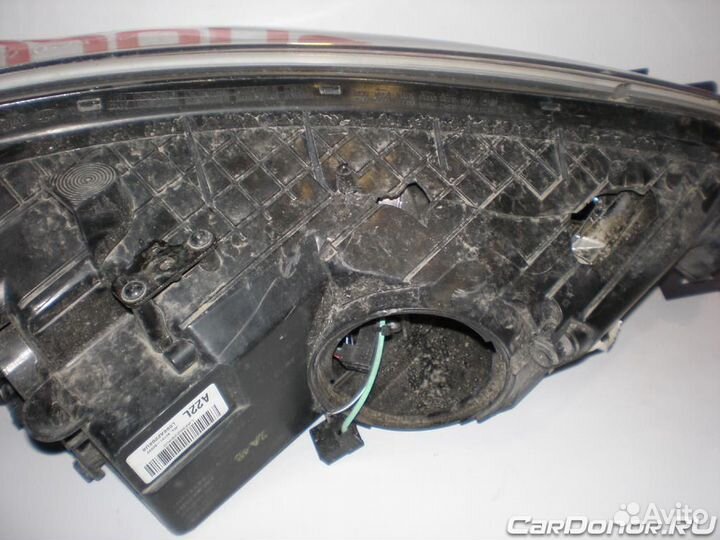 Фара головного света левая б/у для Kia Ceed (92101