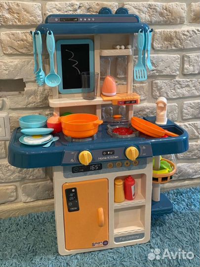 Новая детская игровая кухня