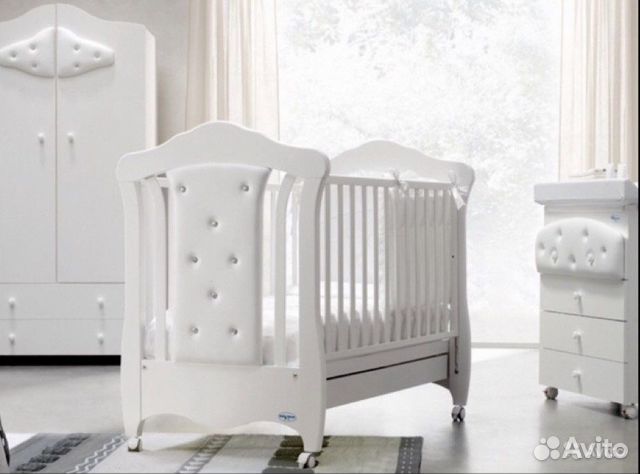 Кроватка детская Италия swarovski