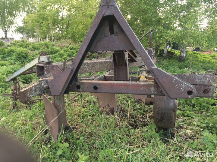 Плуг на мтз 80
