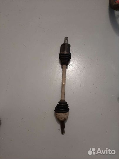 Привод левый LADA x-ray