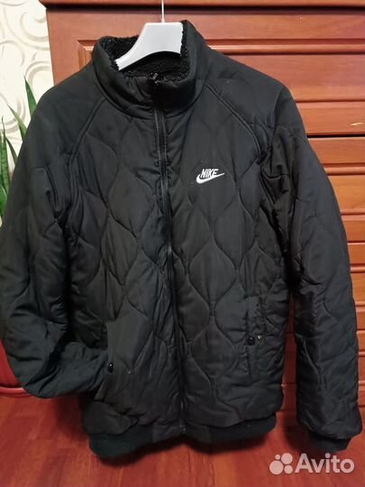 Продам куртку