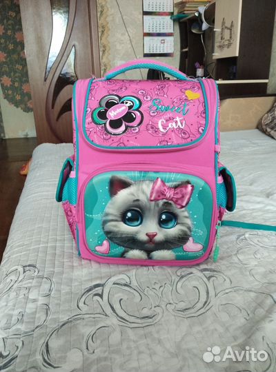 Школьный рюкзак