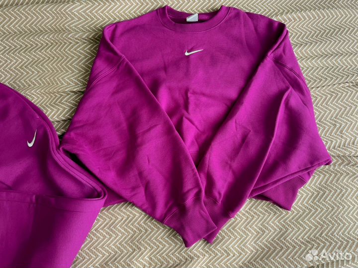 Спортивный костюм Nike