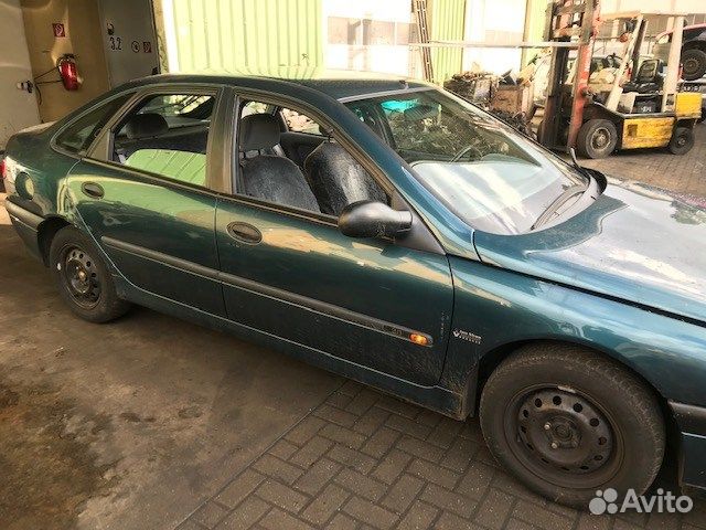 Разбор на запчасти Renault Laguna