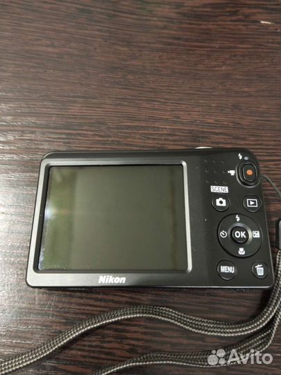 Компактный фотоаппарат nikon