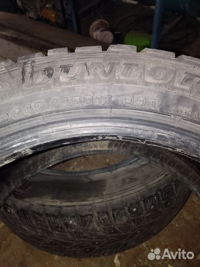 Dunlop SP Winter Ice02 245/45 R17 99T