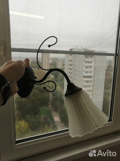 Настенный светильник бра