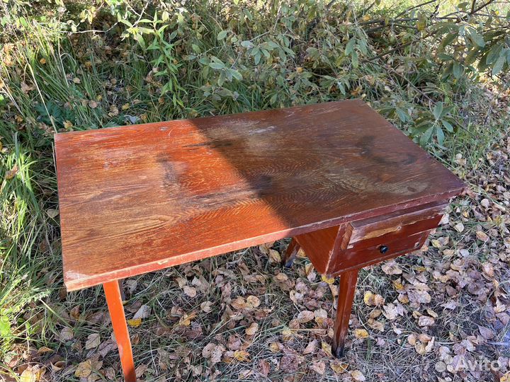 Письменный стол времен СССР