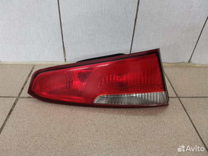 Фонарь внутренний левый Kia Cerato 3 13-16