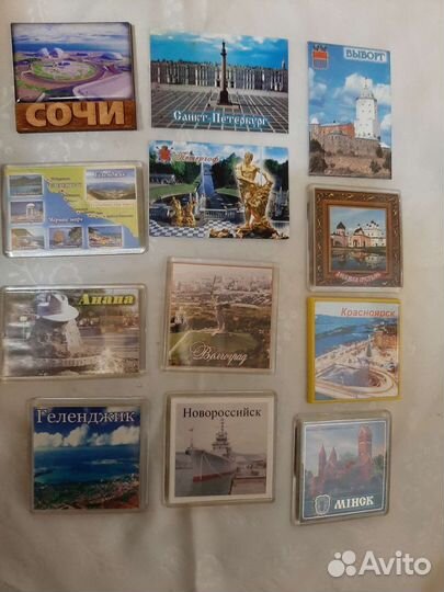 Магниты из разных стран и городов