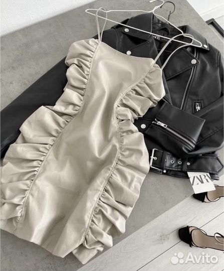 Платье zara Америка новое