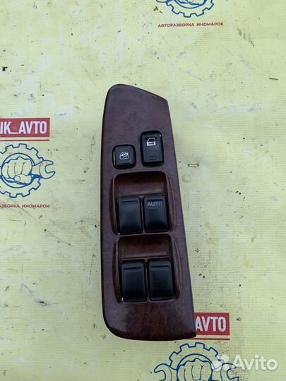 Блок стеклоподьемников Nissan Cefiro A32