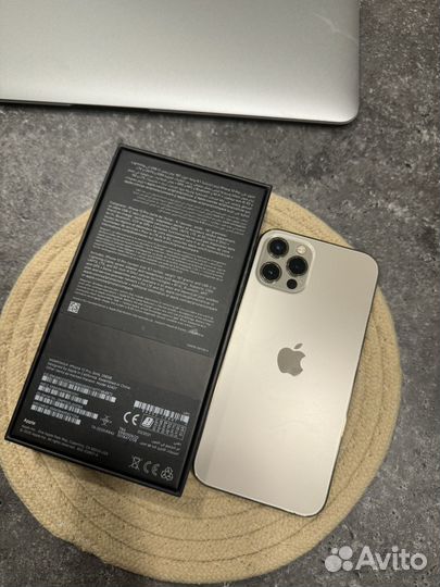 iPhone 12 Pro, 256 ГБ
