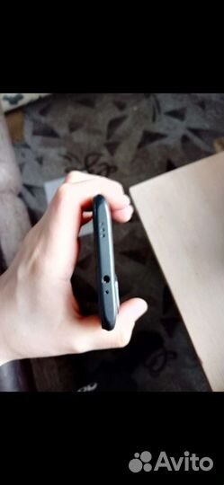 Телефон Xiaomi redmi 9t