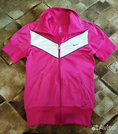 Спортивный костюм Nike. Р. 42-44