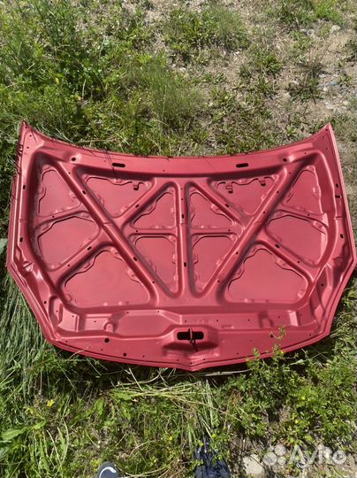 Капот на mitsubishi lancer 9