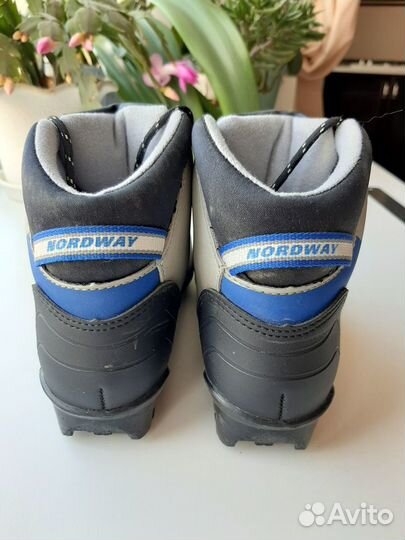 Ботинки лыжные детские для креп. NNN Разм. 33