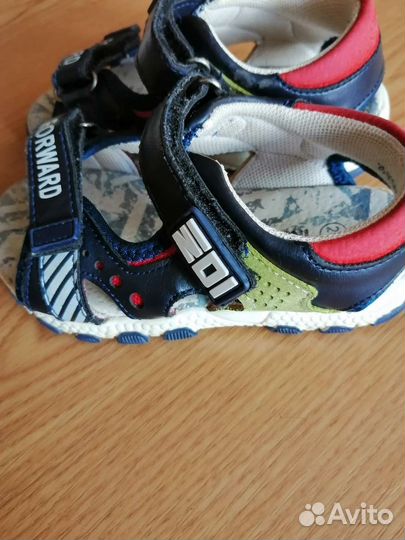 Сандали детские