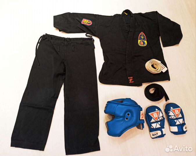 Кимоно и защита для вьет-во-дао