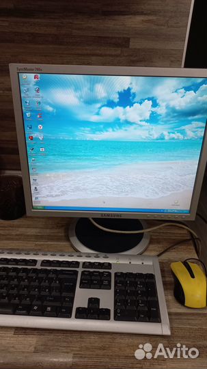 Компьютер системный блок с монитором