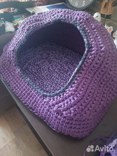 Домик для кошки вязаный крючком