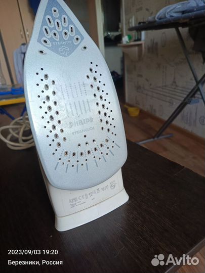 Утюг Philips
