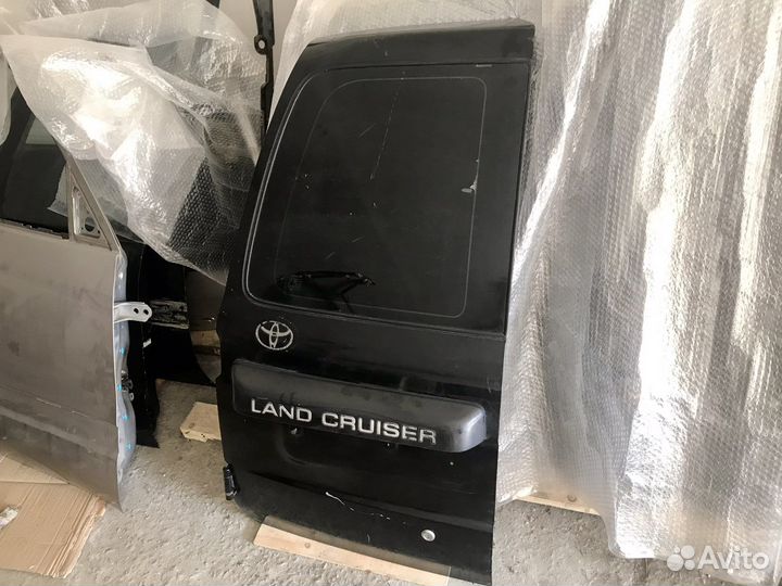 Дверь багажника Toyota Land Cruiser 105