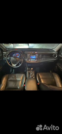 Toyota RAV4 2.0 CVT, 2015, 81 000 км