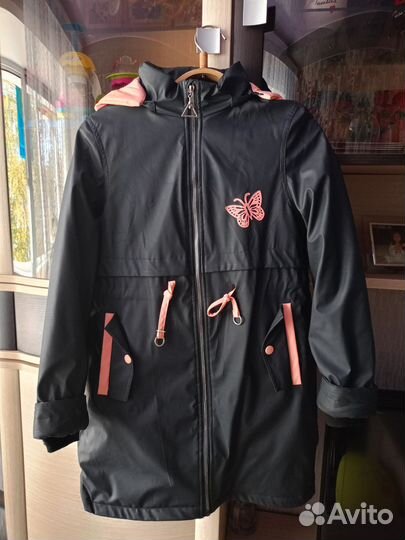 Пальто весна-осень на девочку