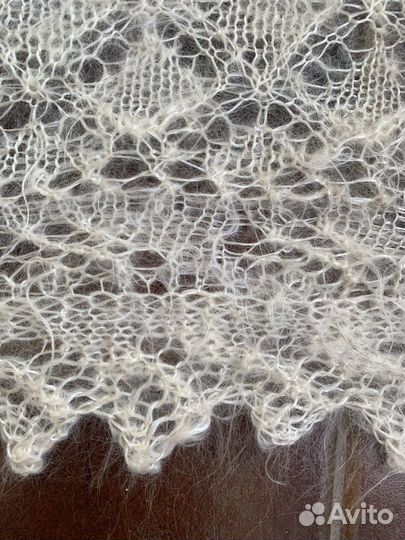 Пуховый платок шаль 130/118