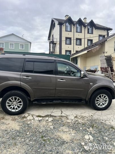 Mitsubishi Pajero Sport 2.5 AT, 2012, 133 000 км