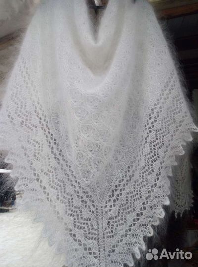 Пуховый платок новый