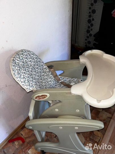 Стул для кормления