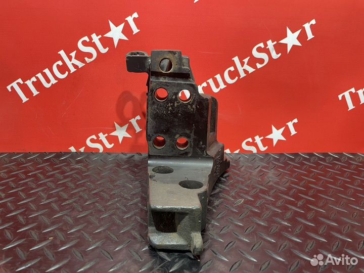 Кронштейн двигателя задний левый Daf XF106