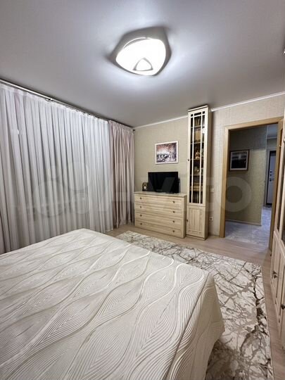 2-к. квартира, 57 м², 5/5 эт.