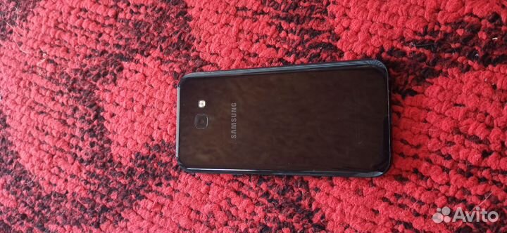 Samsung Galaxy A7 (2017) SM-A720F/DS, 3/32 ГБ