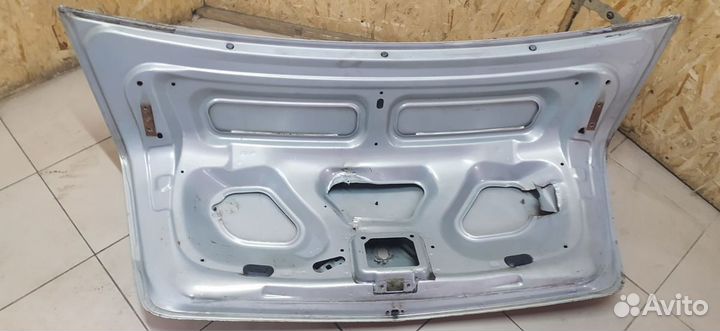 Крышка багажника для Renault Logan I