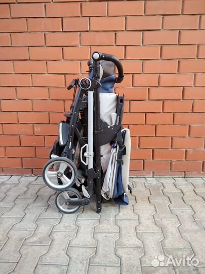 Прогулочная коляска-трость Peg Perego pliko Switch