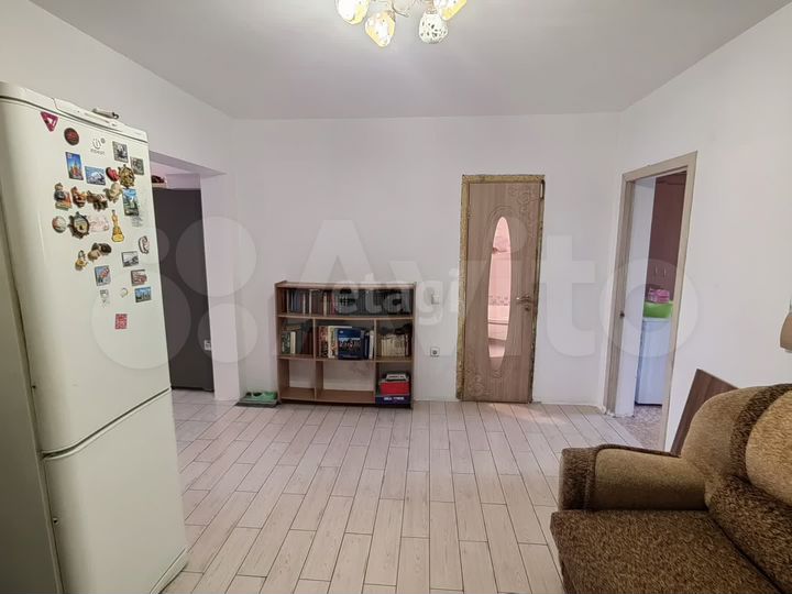 2-к. квартира, 72 м², 7/10 эт.