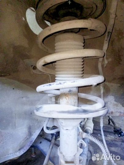 Пружина на Chery Fora