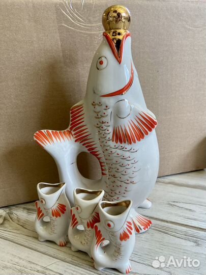 Кувшин и стопки Рыбка