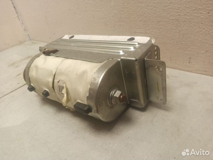 Подушка безопасности в торпеду