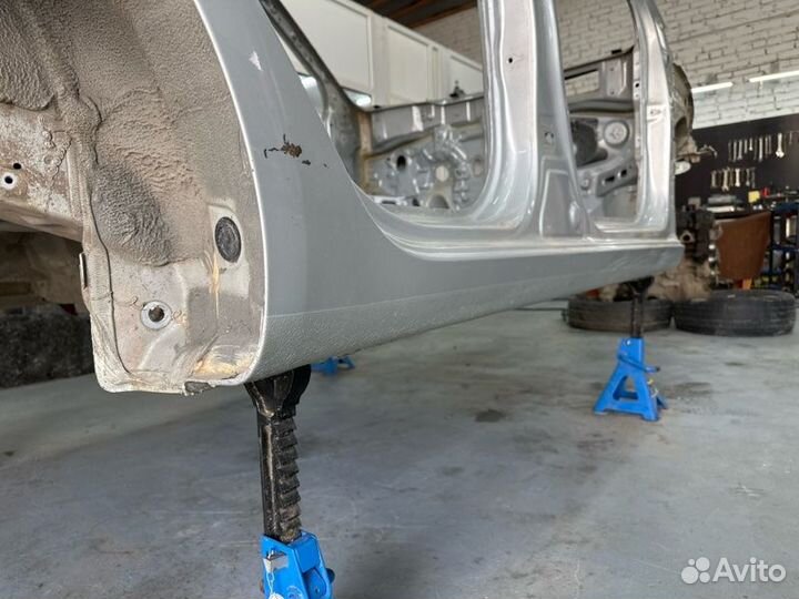 Порог со стойкой правый Kia Rio QB 1.6 G4FC 2017