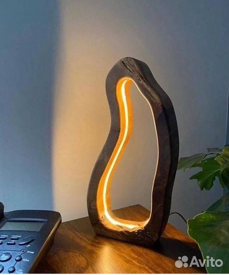 Люстры и светильники