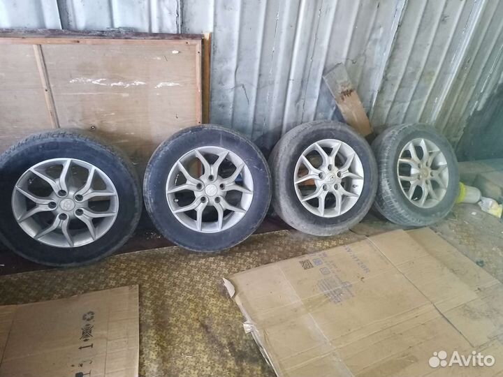 Delinte D7 6.5/5 R15 99N