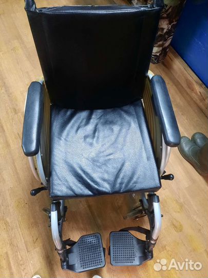 Коляска инвалидная