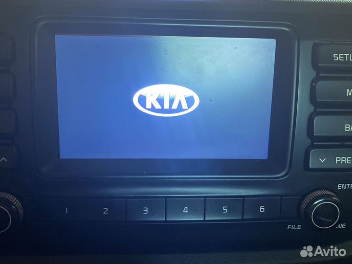 Киа рио 4 штатная магнитола с рамкой