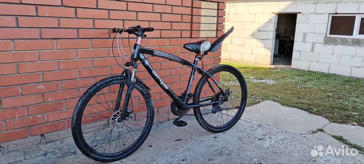 Велосипед BMW